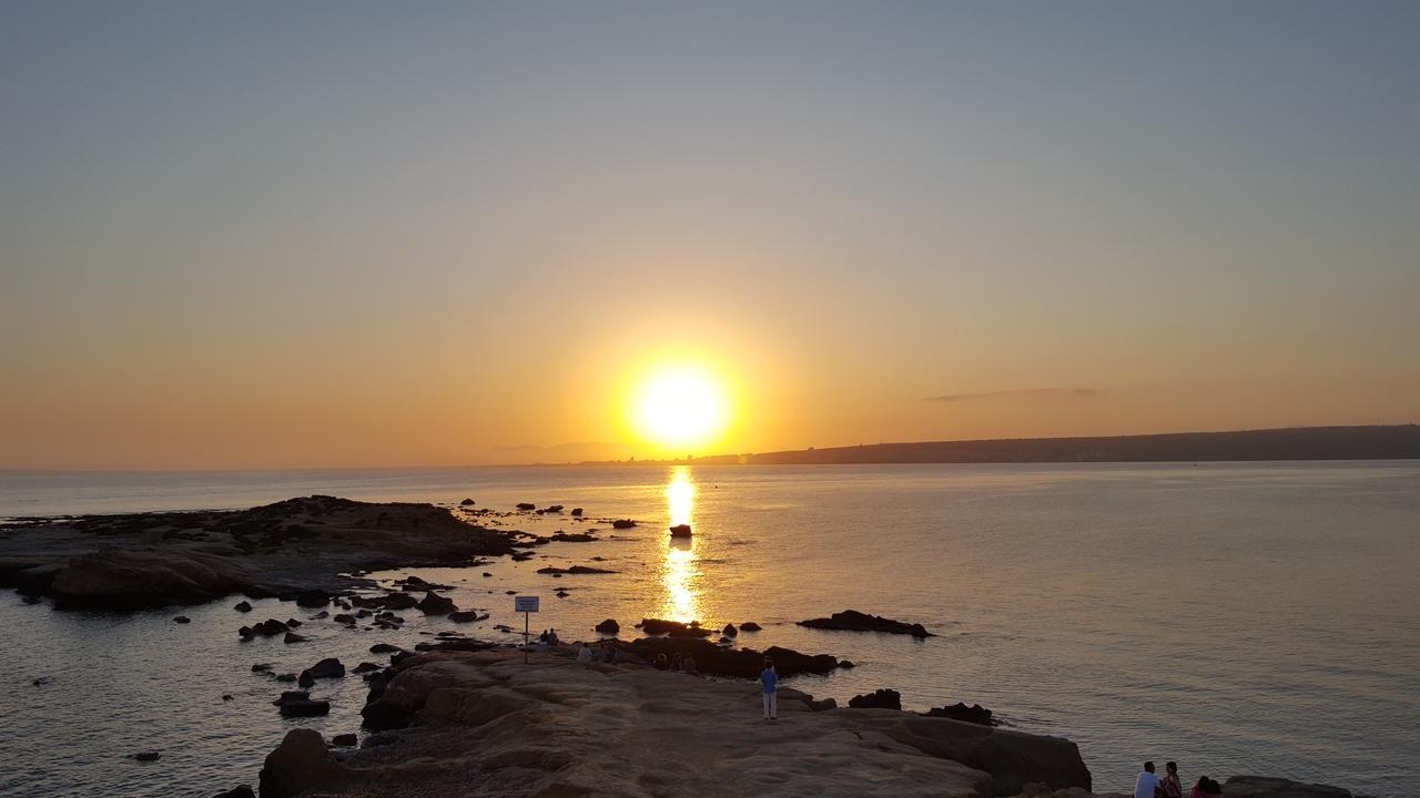 Hotel Isla Plana Tabarca Buitenkant foto