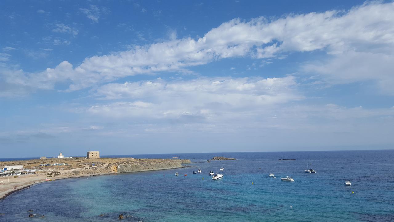 Hotel Isla Plana Tabarca Buitenkant foto