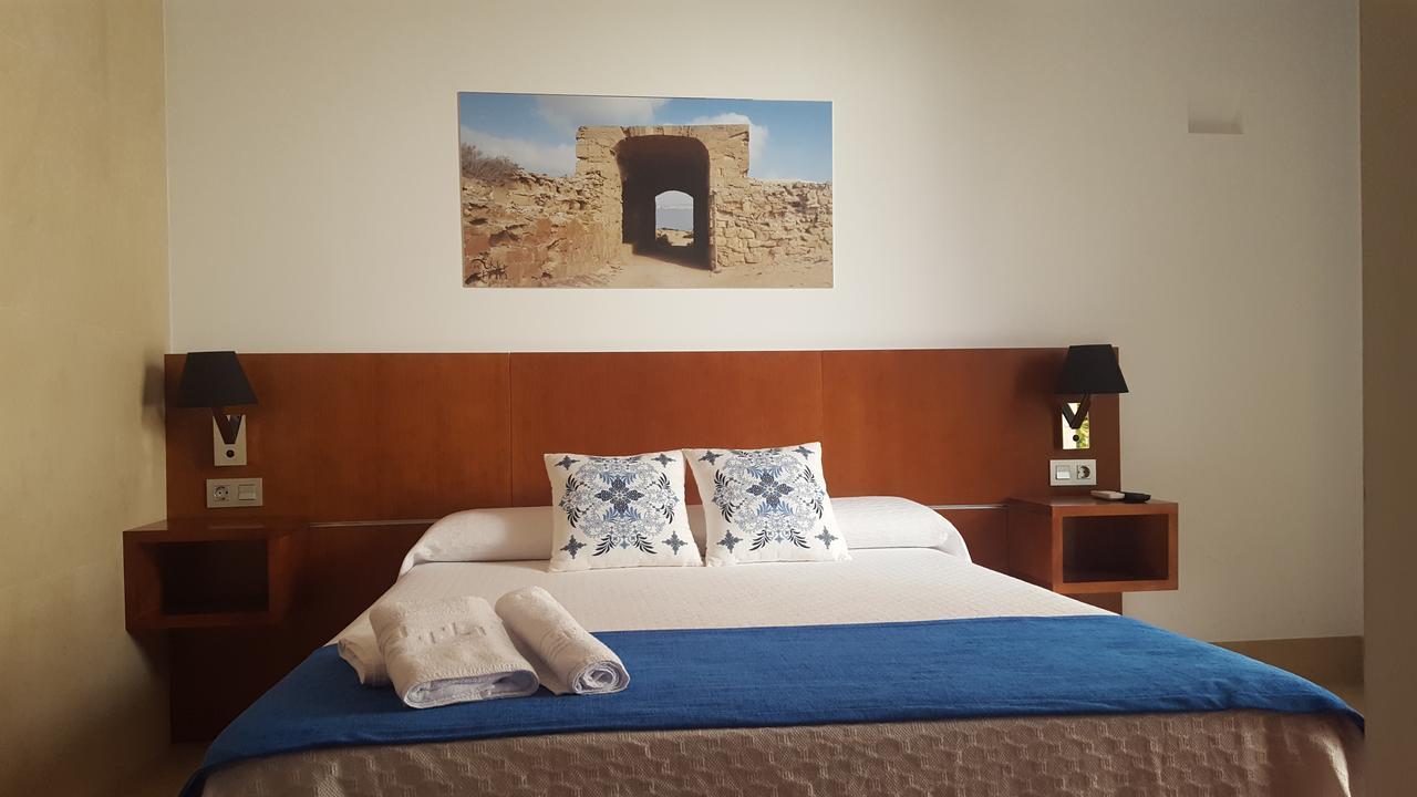 Hotel Isla Plana Tabarca Buitenkant foto